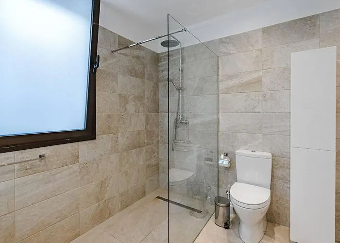 Riviera De 4 Con Piscina. *